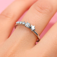 Classic Star Zirconia Ring