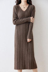100% Merino Wool Long Sleeve Wide Rib Midi Sweater Dress