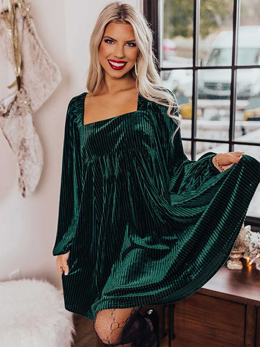1960s Square Neck Puff Sleeve Velvet Pocket Babydoll Dress