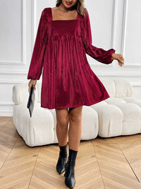 1960s Square Neck Puff Sleeve Velvet Pocket Babydoll Dress