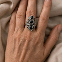 Victorian Noir Signature Ring