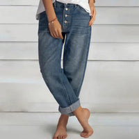Annika | Women's Relaxed Fit Cuffed Hem Jeans