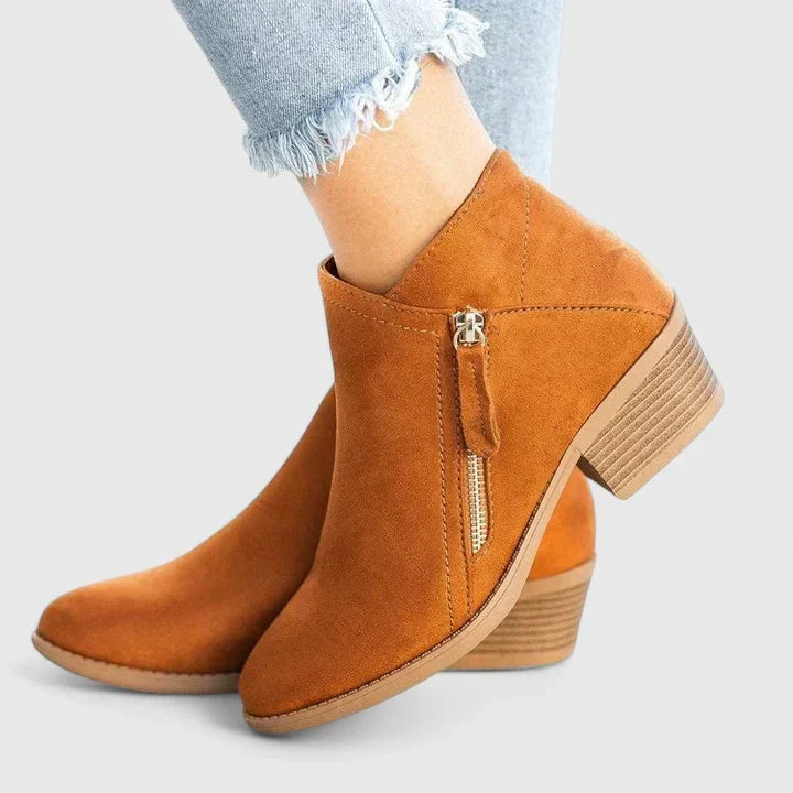 Auryziah | Boots