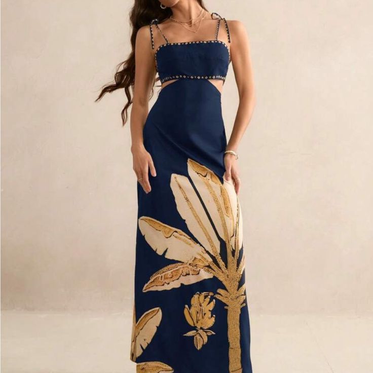 Tall - Chic Floral Maxi Dress In Navy And Gold