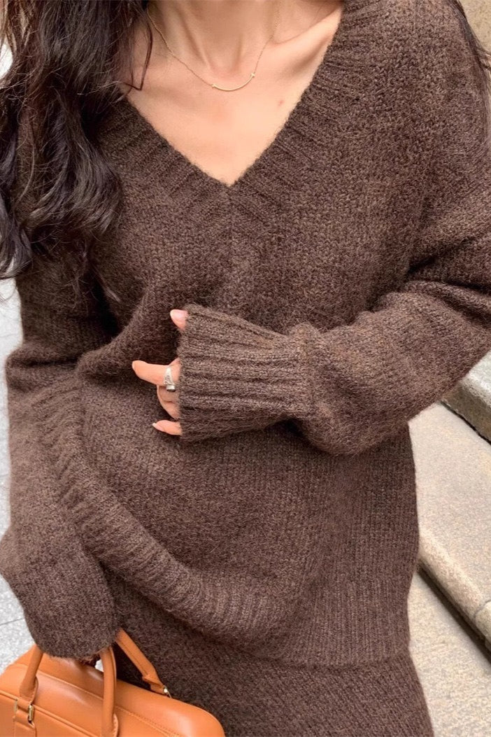 Margot V-Neck Knit & Mermaid Skirt Set