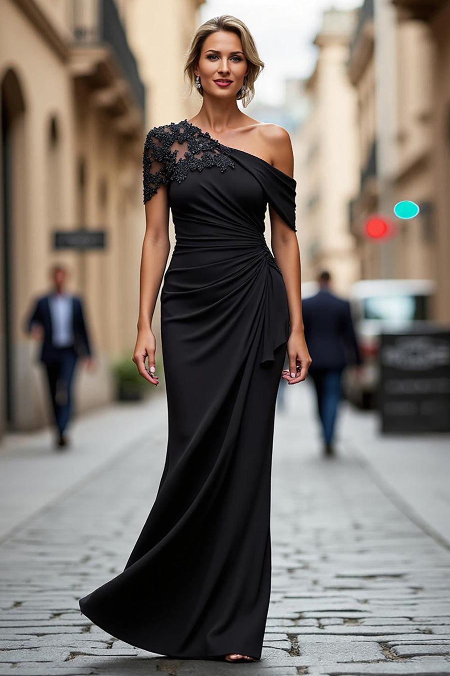 Kira Mermaid Maxi Dress in Black