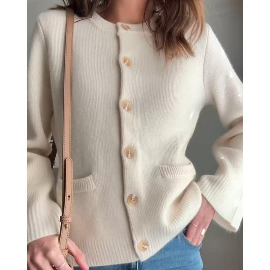 Women‘s Button Front Cardigan Flared Cuff Thick Knit Clean Classic Fit