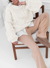 Cable Knit Long Sleeve Sweater