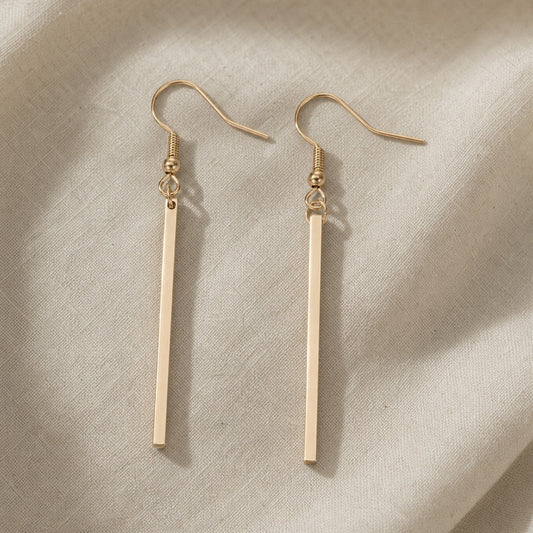 Refined Linear Dangle Earrings