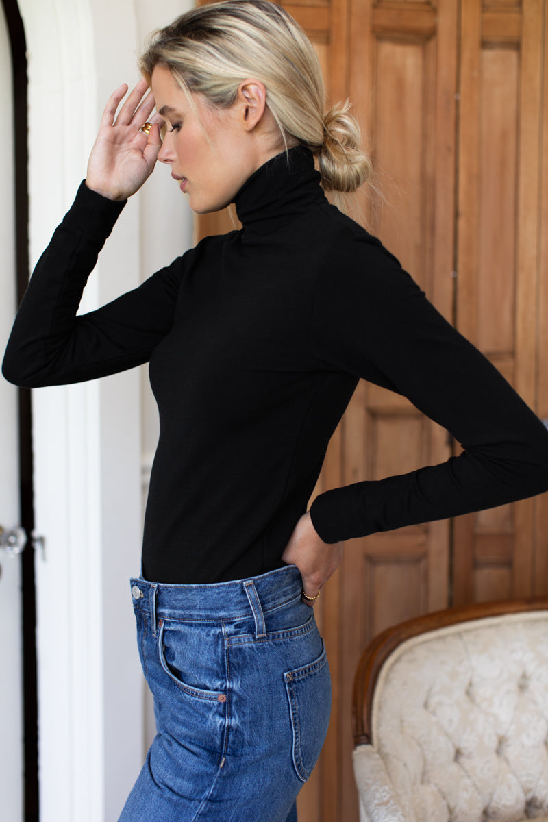 Little Turtleneck Jet