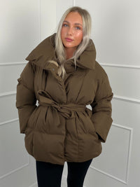 KARLY | SHORT BELTED PUFFER JACKET