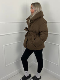 KARLY | SHORT BELTED PUFFER JACKET