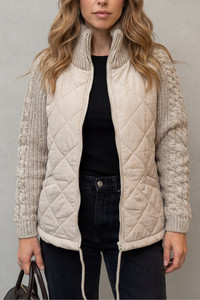 NORCETTA | QUILTED CABLE KNIT SLEEVE ZIP UP JACKET