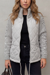 NORCETTA | QUILTED CABLE KNIT SLEEVE ZIP UP JACKET