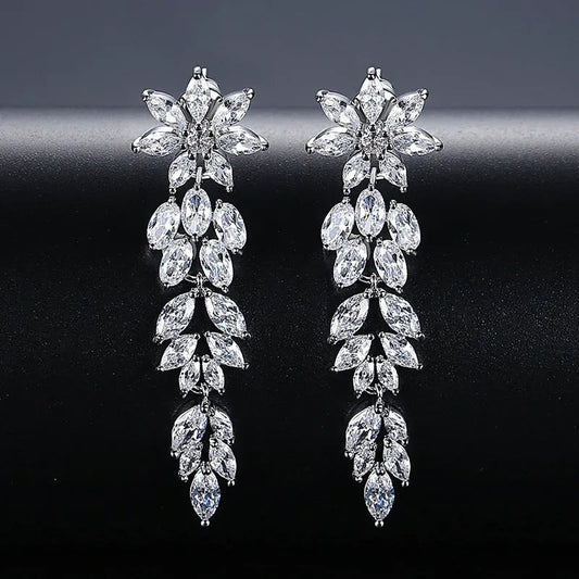 White Zirconia Flower Earrings