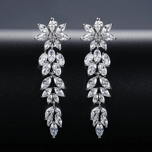 White Zirconia Flower Earrings
