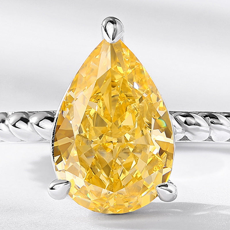 Solmira Ring