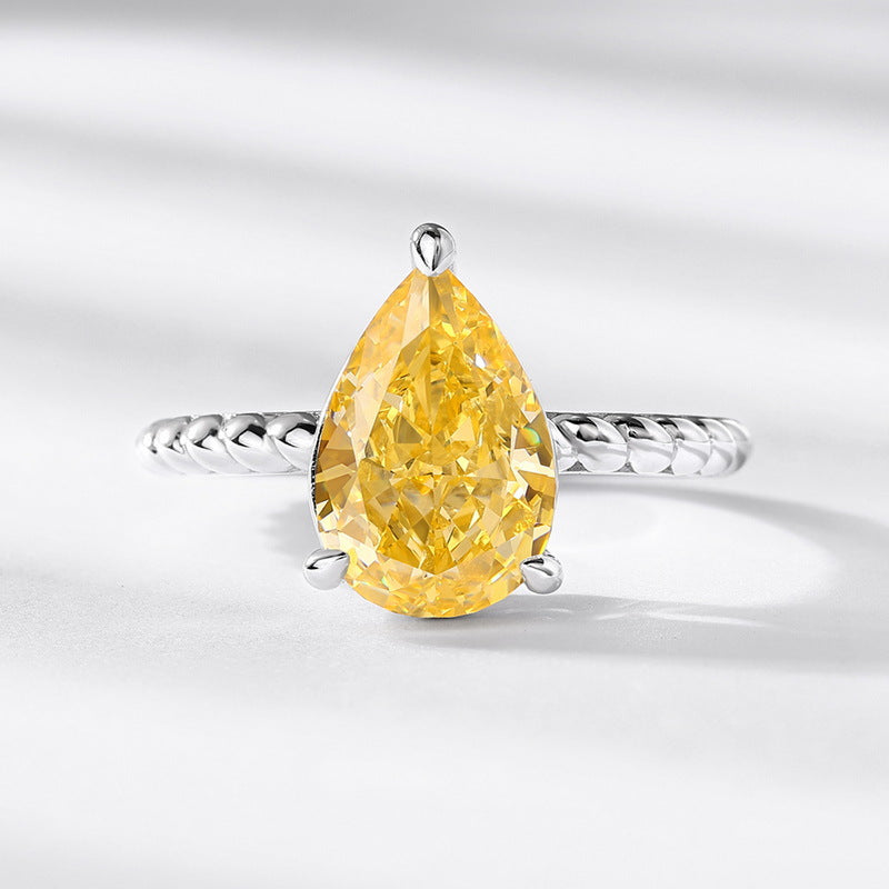 Solmira Ring