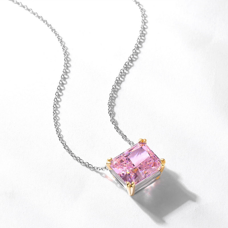 Rosava Necklace