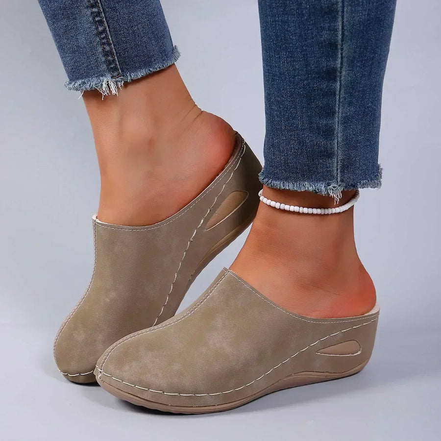 Women's Slippers with and Non-Slip Sole