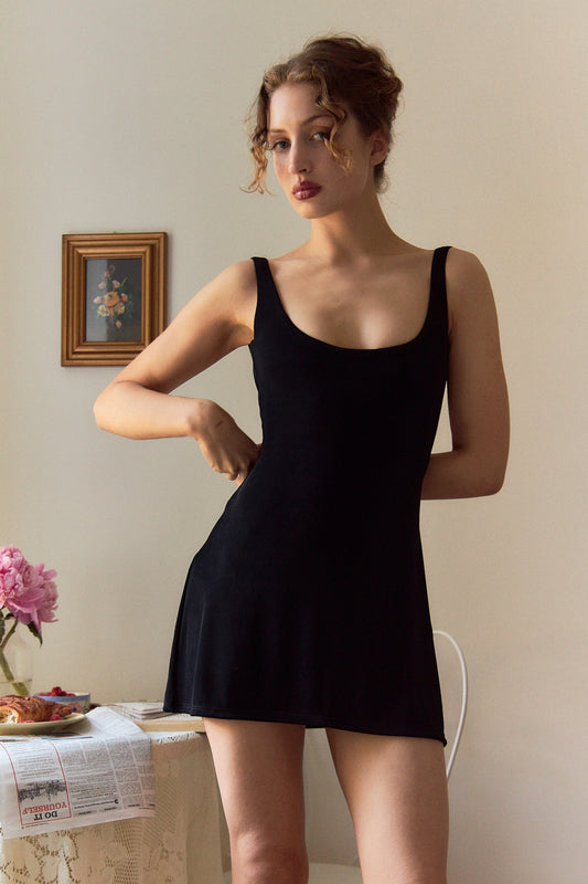 Lady Di A-Line Dress in Noir