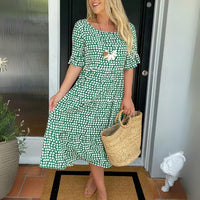 Aisha™ Relaxed Tiered Midi Dress in Green