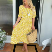 Aisha™ Relaxed Tiered Midi Dress in Yellow