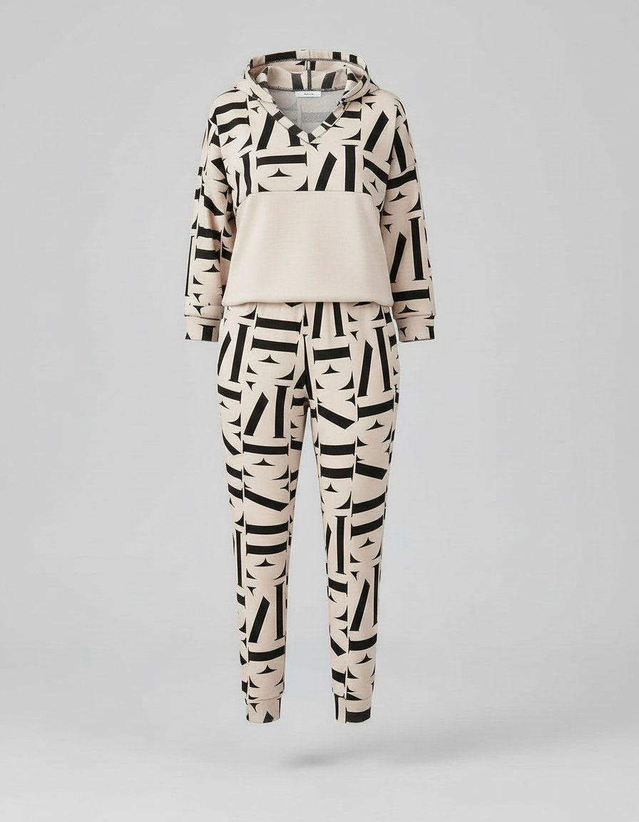 Alara Comfortable Suit in Beige