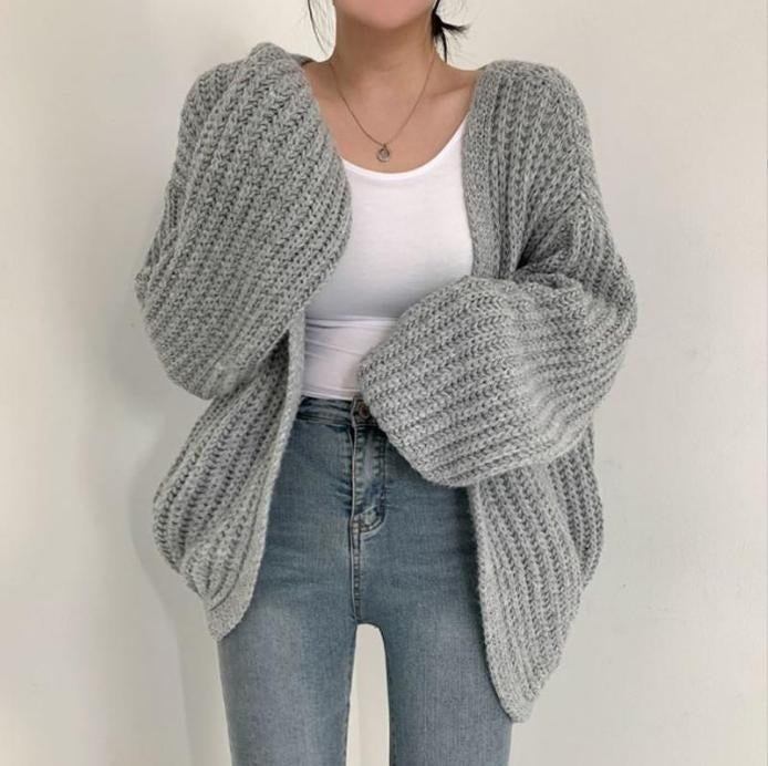 Alessia Knit Cardigan with V-Neck and Oversized in Grey