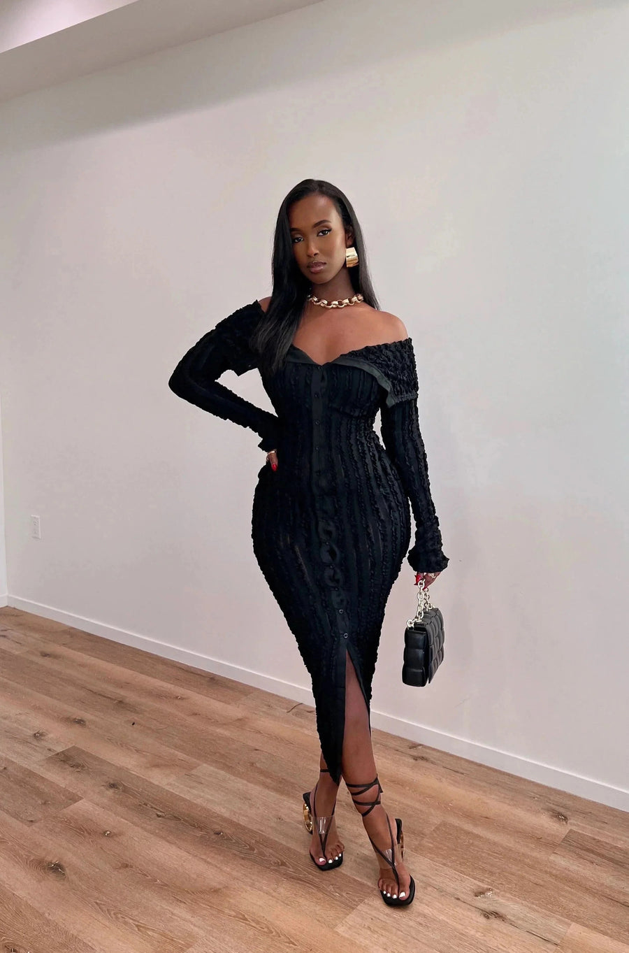 Alise | Off Shoulder Maxi Dress in Black