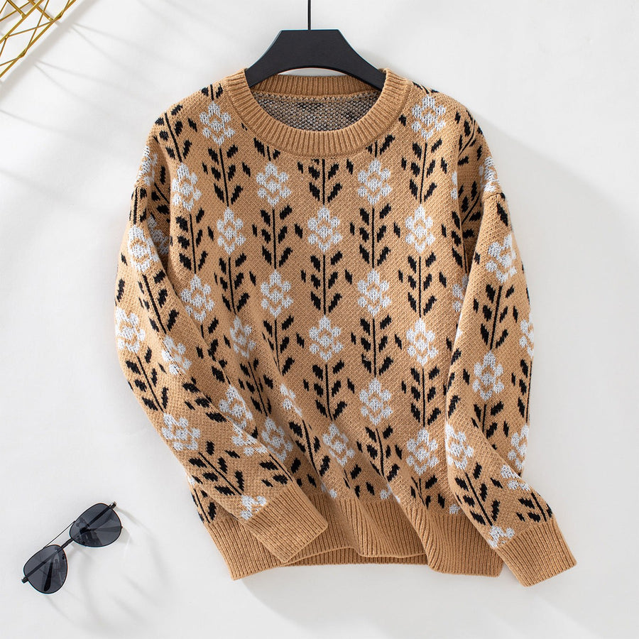 Althea Casual Sweater with Crew Neck in Beige