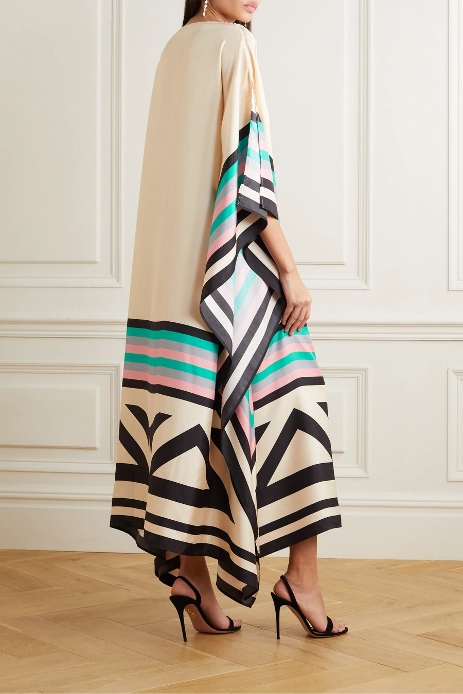 Aria Women's Geometric Print Kaftan Batwing Sleeve Maxi Dress in Beige