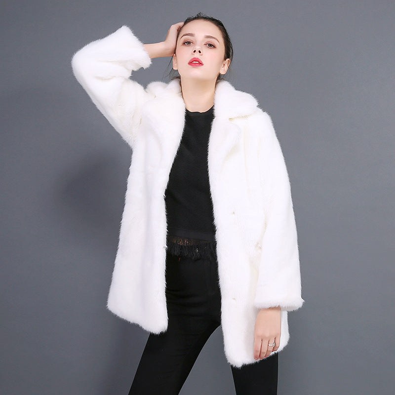 Arielle Elegant Coat in White