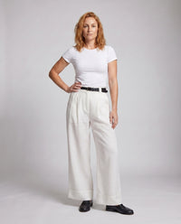 Arielle Elegant Linen Trousers with Side Pockets and Pockets