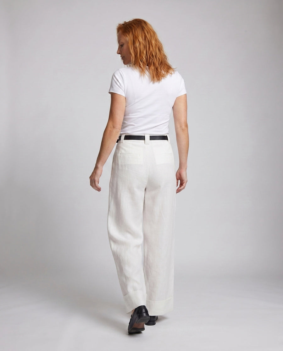 Arielle Elegant Linen Trousers with Side Pockets and Pockets