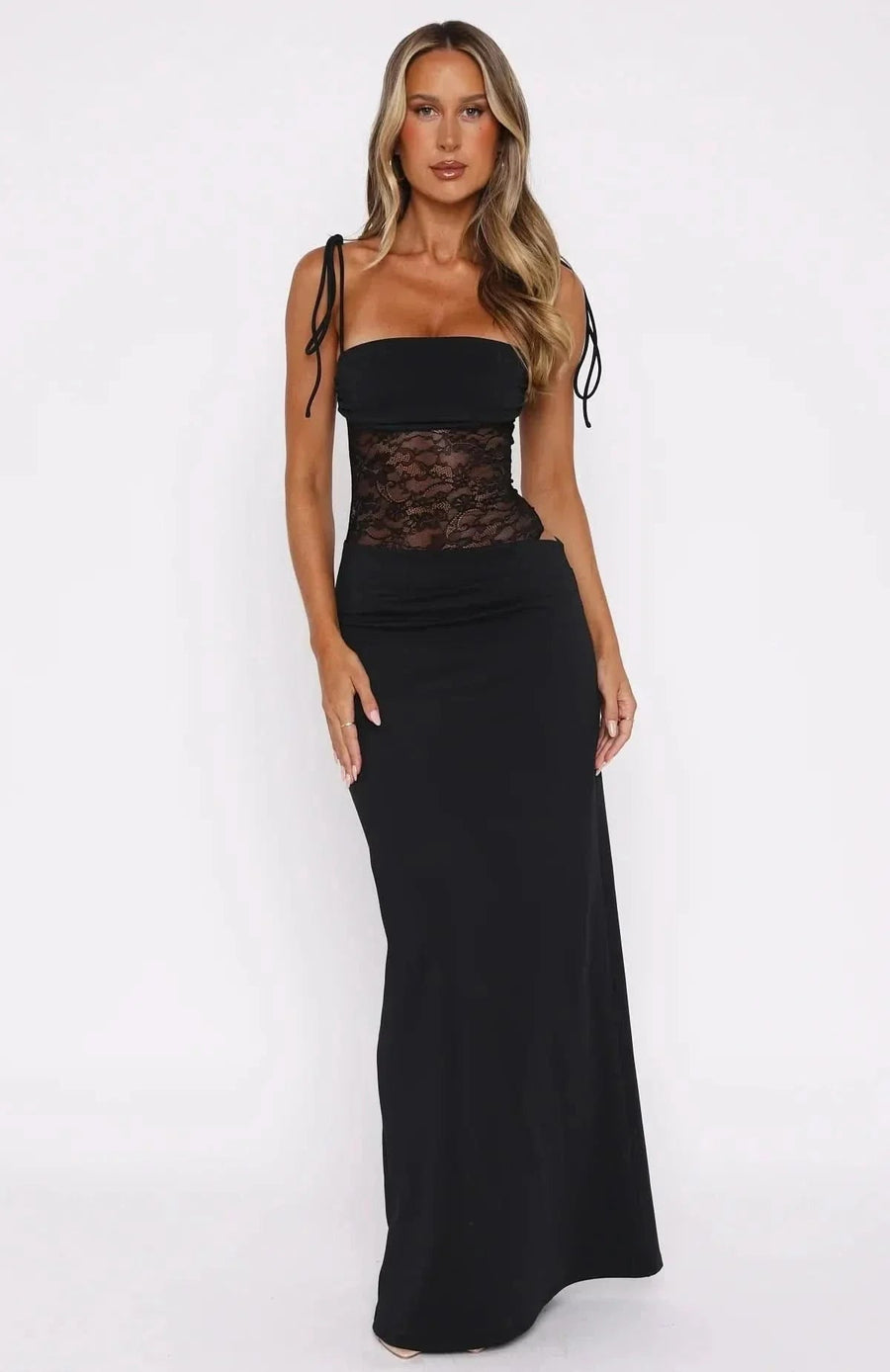Ariena | Maxi Dress in Black