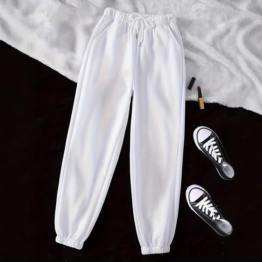 Arlette Comfortable Trousers with Pockets in White