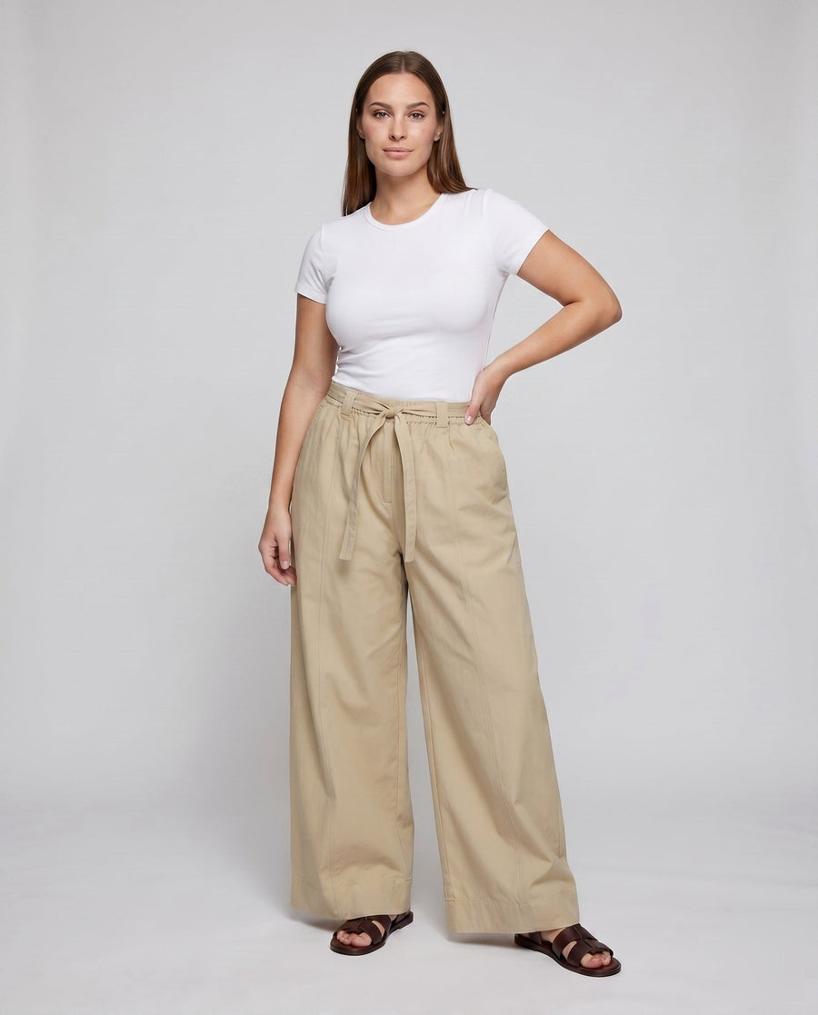 Astrid Linen Trousers with Elastic Waist and Pockets