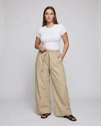 Astrid Linen Trousers with Elastic Waist and Pockets