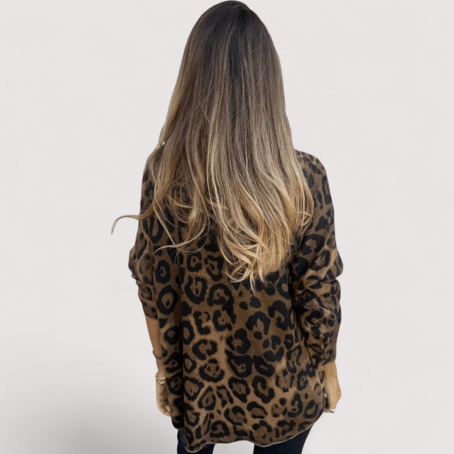Astrid™ Lightweight Leopard Print Top in White