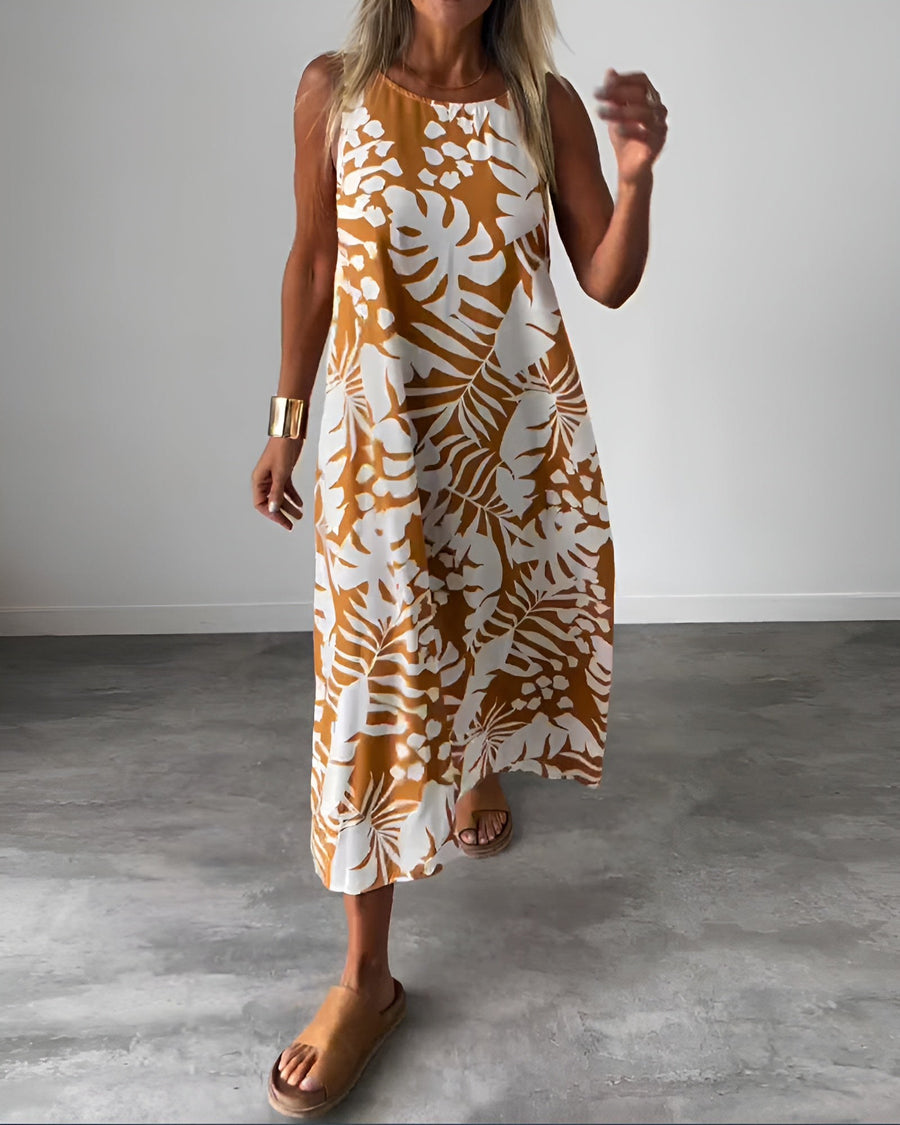 Audrey Elegant Sleeveless Dress in Brown