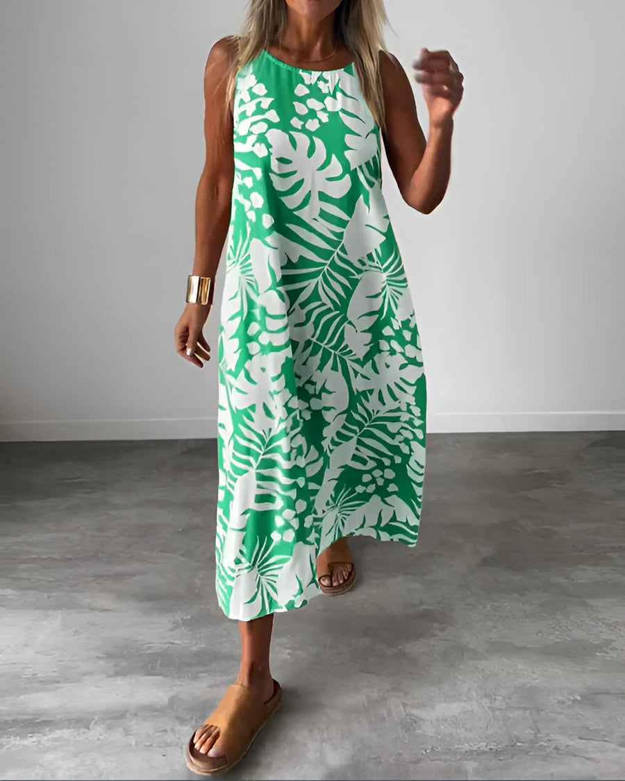 Audrey Elegant Sleeveless Dress in Green