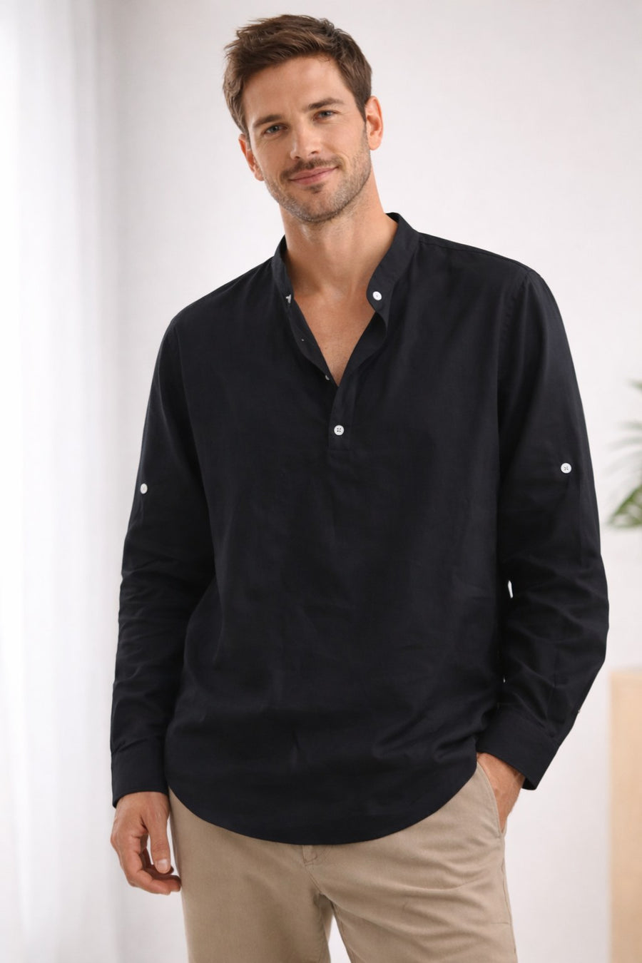 August Elegant Shirt in Black