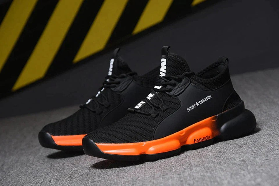 August Shoes in Black
