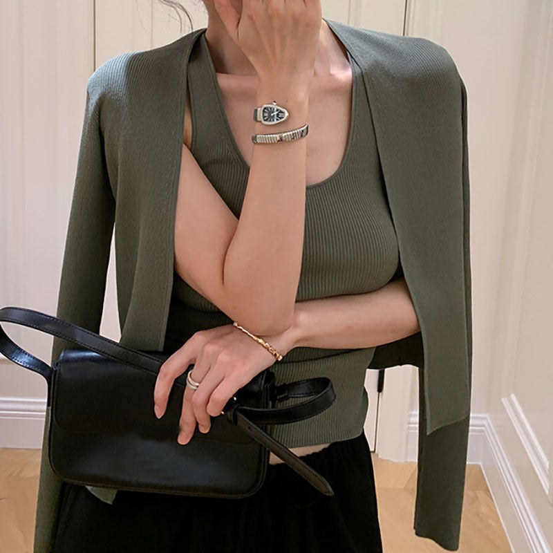 Ava Elegant Cardigan in Dark Green