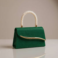 Ava Sequin Pearl Clutch in Emerald