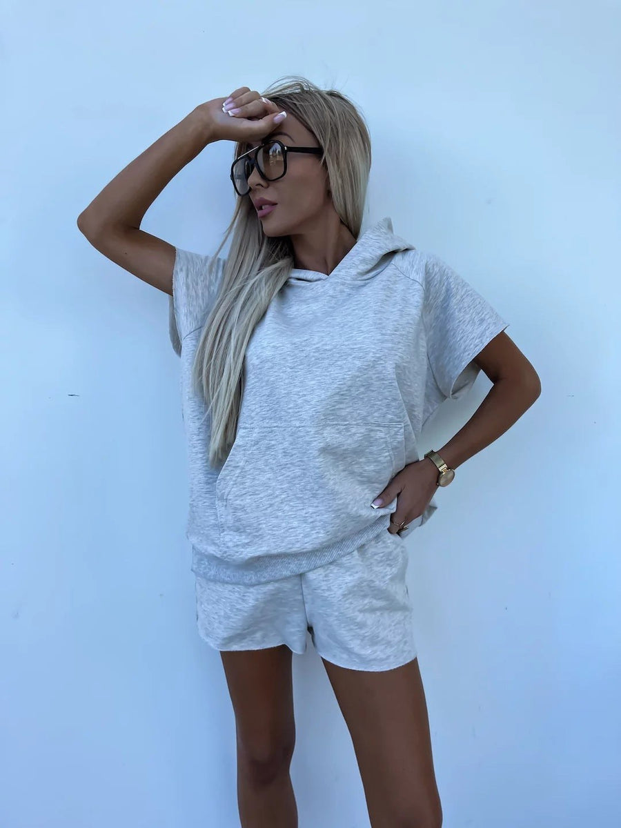 Aglaia | Women's Short Sleeve in Light Gray
