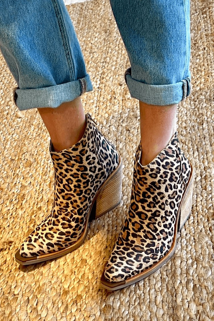 Alexia | Women's Ankle-Height Block Heel and Panther Print Boots
