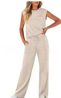 Alicia | Women's Comfortable Fashionable Lounge Set in Apricot