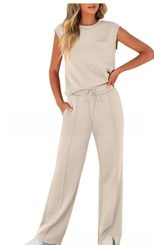 Alicia | Women's Comfortable Fashionable Lounge Set in Apricot
